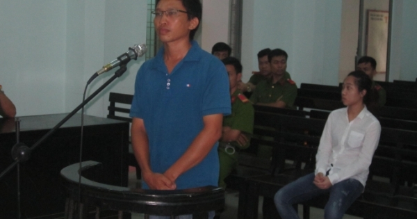 Nguyên kiểm sát viên hầu tòa vì nhận hối lộ