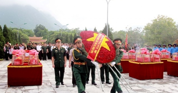 Thanh Hóa: Đưa 21 hài cốt liệt sĩ hy sinh tại Lào về nghĩa trang Đồng Tâm