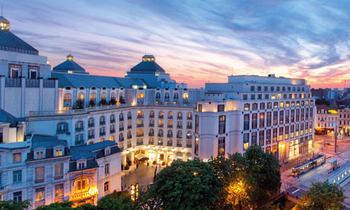 Kh&aacute;ch sạn Conrad, nơi c&aacute;c c&ocirc;ng ch&uacute;a UAE bị c&aacute;o buộc đ&atilde; ngược đ&atilde;i người hầu. Ảnh:&nbsp;Minitime