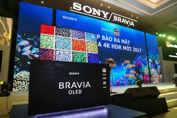 Buổi họp b&aacute;o ra mắt TV BRAVIA.