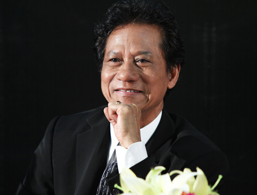 Chế Linh lần đầu l&agrave;m show từ những s&aacute;ng t&aacute;c của m&igrave;nh