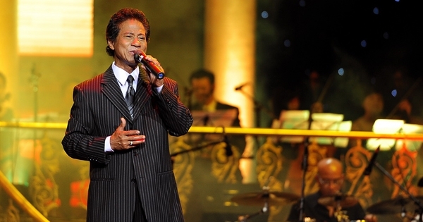 Chế Linh lần đầu làm show từ những sáng tác của mình