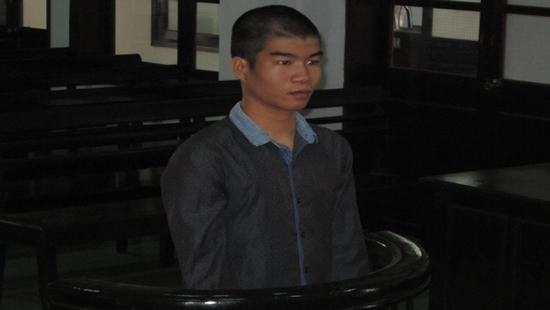 Bị c&aacute;o Quang tại phi&ecirc;n x&eacute;t xử. (Ảnh: b&aacute;o C&ocirc;ng l&yacute;)