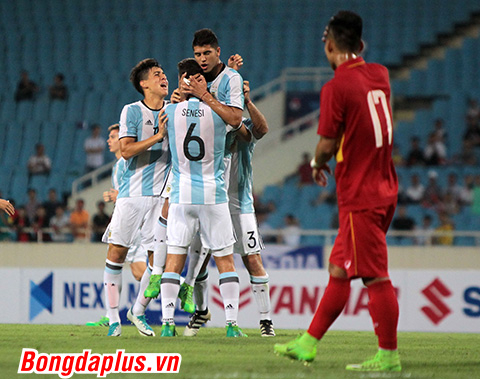 Thua Argentina 0- 5: Tuyển U22 Việt Nam học được g&igrave;?