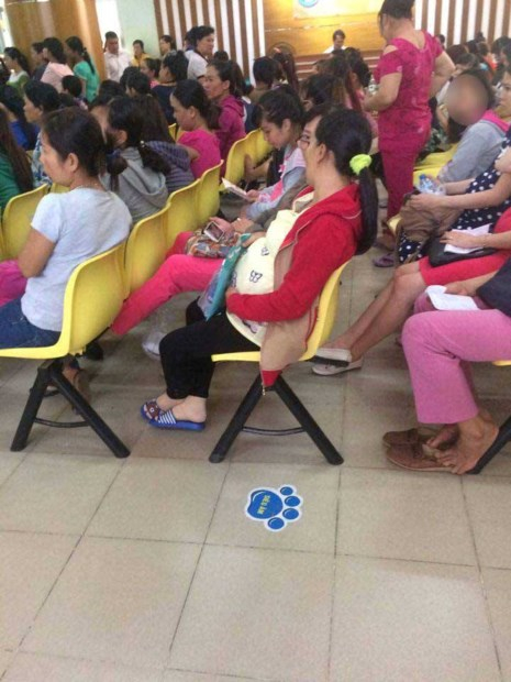 B&aacute;c sĩ khuyến c&aacute;o phụ nữ mang thai n&ecirc;n kh&aacute;m thai định kỳ, nếu c&oacute; ph&aacute;t hiện bất thường b&aacute;c sĩ sẽ xử l&yacute; theo từng trường hợp cụ thể. Ảnh: Ch&acirc;u Nguy&ecirc;n