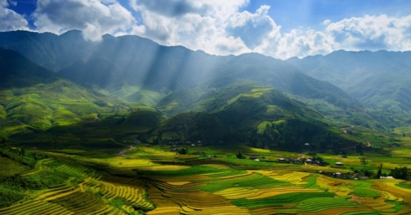 Du khách sẽ “mãn nhãn” khi thưởng thức “Lung linh sắc màu Yên Bái”