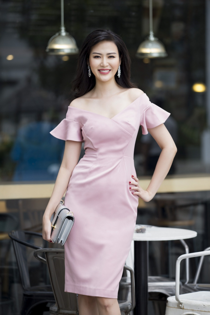 Thu Thủy rất sợ 2 từ