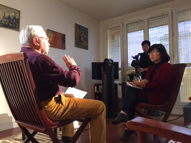 &Ecirc; k&iacute;p sản xuất đ&atilde; ph&aacute;t hiện ra nhiều th&ocirc;ng tin qu&yacute; gi&aacute;, lần đầu ti&ecirc;n c&ocirc;ng bố về qu&aacute; tr&igrave;nh hoạt động c&aacute;ch mạng ở Ph&aacute;p của Người.