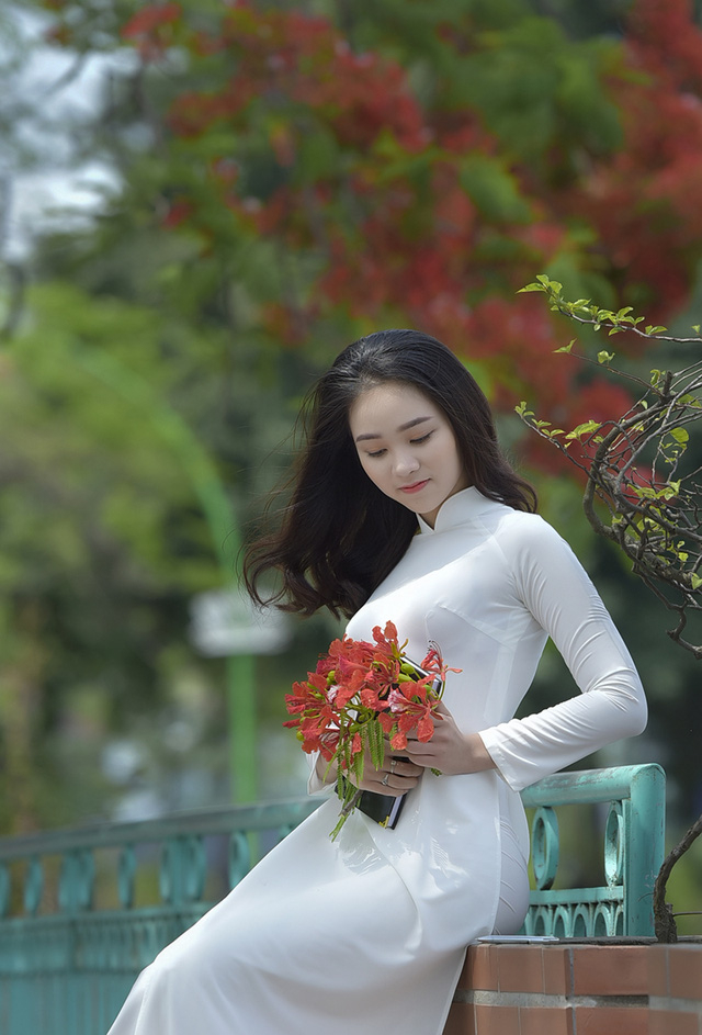 Em đ&atilde; từng l&agrave;m người mẫu ảnh tr&ecirc;n một số trang b&aacute;o