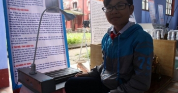 Học sinh lớp 7 sáng chế gờ giảm tốc phát điện nhờ bật lửa