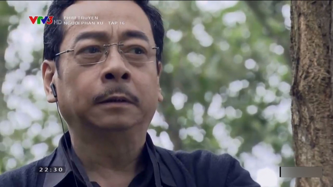 Bất ngờ &ocirc;ng tr&ugrave;m xuất hiện, h&oacute;a ra &ocirc;ng đang đ&oacute;ng vở kịch giả chết để đưa Thế