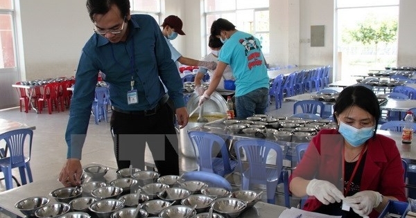 Kon Tum: Nhiều bếp ăn trường học không đảm bảo an toàn thực phẩm