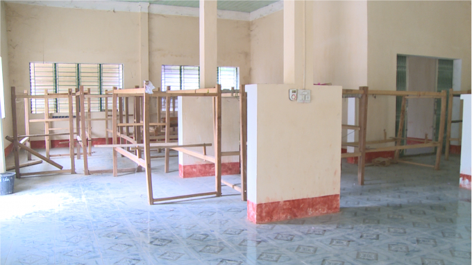 Dự &aacute;n nh&agrave; dệt may thổ cẩm cho chị em phụ nữ bị bỏ hoang 3 năm qua do hoạt động kh&ocirc;ng hiệu quả. Ảnh: Nguyệt Chi