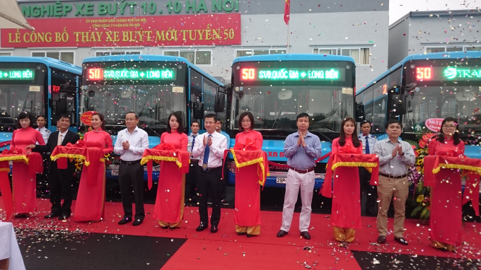 Xe mới thay thế cho tuyến bu&yacute;t 50 được trang bị nhiều c&ocirc;ng nghệ ti&ecirc;n tiến.