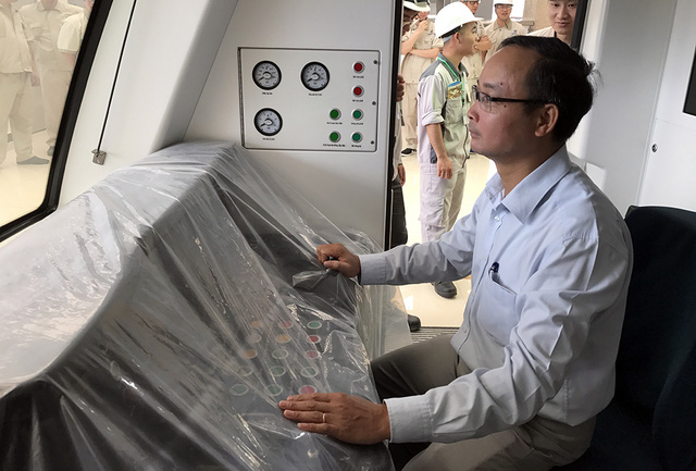 Nhiều người c&ograve;n h&agrave;o hứng