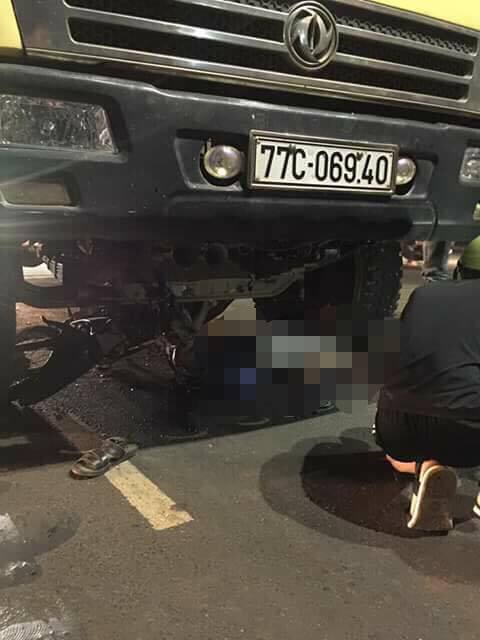 Người đ&agrave;n &ocirc;ng bị tử vong dưới gầm xe tải