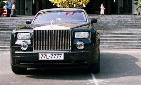 Ngắm d&agrave;n xe si&ecirc;u sang Rolls-Royce ở Việt Nam mang biển tứ qu&yacute; 'si&ecirc;u khủng'