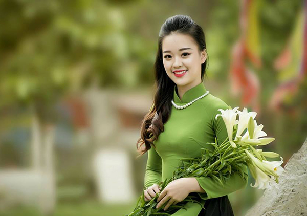 L&iacute; do m&agrave; một c&ocirc; g&aacute;i trẻ trung, y&ecirc;u c&aacute;i đẹp mềm mại thi v&agrave;o trường ĐH Ph&ograve;ng ch&aacute;y chữa ch&aacute;y l&agrave; do khi c&ograve;n nhỏ Thu xem nhiều bộ phim, chứng kiến sự hy sinh của người l&iacute;nh cứu hỏa n&ecirc;n muốn sau n&agrave;y được l&agrave;m c&ocirc;ng việc n&agrave;y để chiến đấu với giặc lửa, bảo vệ an to&agrave;n t&iacute;nh mạng cho người d&acirc;n.