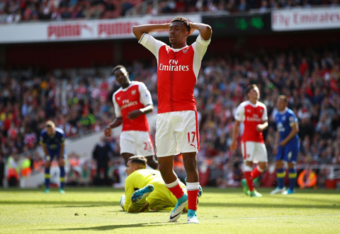 V&ograve;ng cuối Ngoại hạng Anh: Arsenal ngậm ng&ugrave;i nh&igrave;n Liverpool dự Champions League