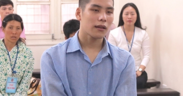 Đi tù vì khoe "chiến tích" trộm vàng