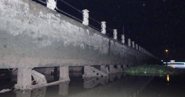 Cần Thơ: Bờ kè hàng chục tỷ đồng có nguy cơ “trôi sông”