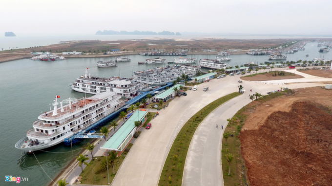 Lần gần nhất, quy hoạch tổng thể đảo Tuần Ch&acirc;u được UBND tỉnh Quảng Ninh ph&ecirc; duyệt điều chỉnh theo tỷ lệ 1/2.000 bằng quyết định số 459/QĐ-UBND ng&agrave;y 17/2/2011.