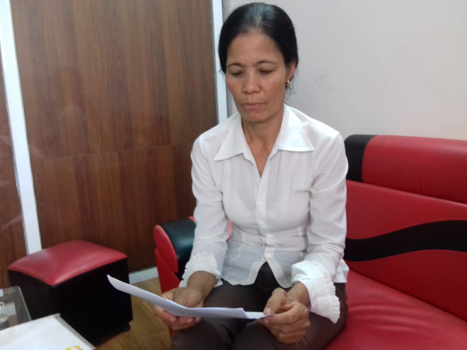 B&agrave; Đặng Thị Vinh, mẹ bị c&aacute;o Phạm Ngọc Dũng.