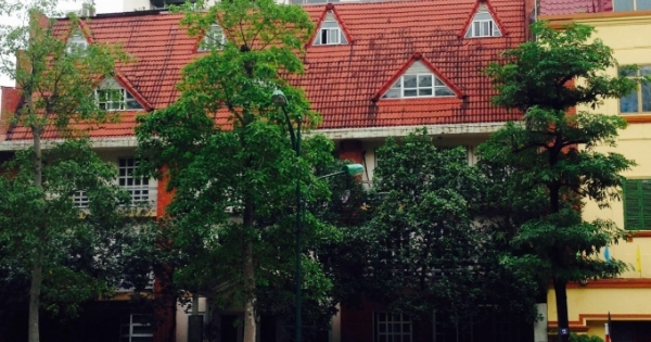 Lùm xùm trong việc sử dụng nhà đất tại 35 Điện Biên Phủ: “Cơi nới” nhà đi thuê, đòi xác lập quyền sở hữu?