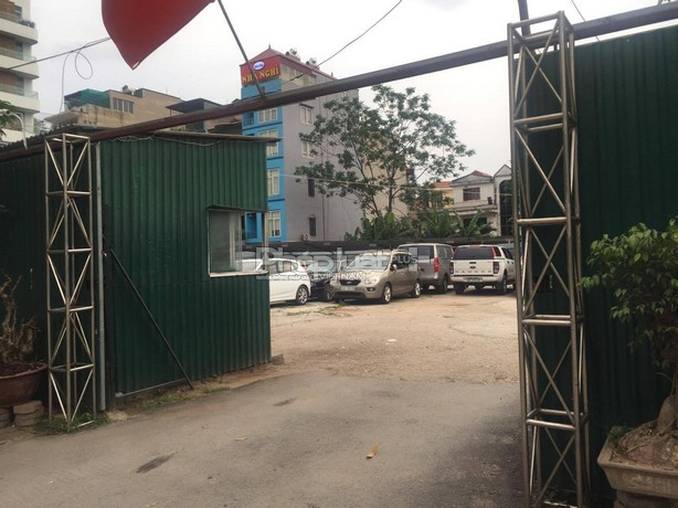 B&atilde;i tr&ocirc;ng xe tr&aacute;i ph&eacute;p tr&ecirc;n địa b&agrave;n phường Nghĩa Đ&ocirc;