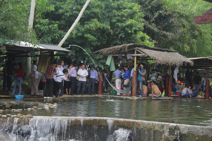 C&aacute;c khu du lịch đều tự ph&aacute;t, chưa được ch&iacute;nh quyền kiểm so&aacute;t kỹ lưỡng.