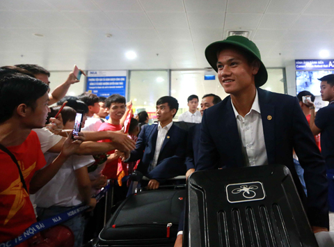 U20 Việt Nam về nước trong sự ch&agrave;o đ&oacute;n nồng nhiệt