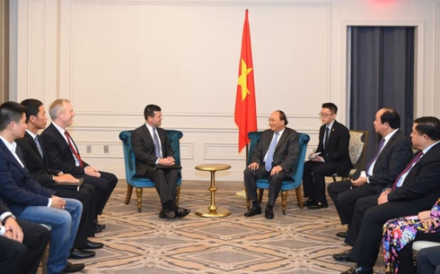 Thủ tướng Nguyễn Xuân Phúc gặp gỡ Phó Chủ tịch Sàn chứng khoán NASDAQ