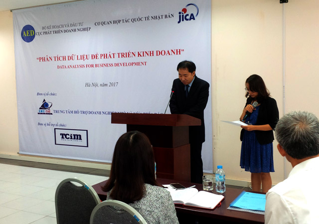 &Ocirc;ng Naoki Isại &ndash; Điều phối vi&ecirc;n chương tr&igrave;nh TNV (đại diện JICA Việt Nam) ph&aacute;t biểu khai mạc lớp đ&agrave;o tạo.