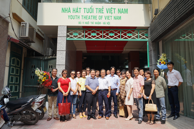 NSƯT Ch&iacute; Trung được bổ nhiệm l&agrave;m gi&aacute;m đốc Nh&agrave; h&aacute;t Tuổi trẻ