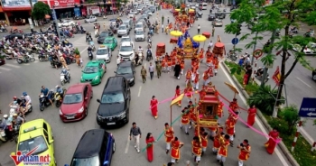 Hà Nội: Trẩy hội trên con đường 