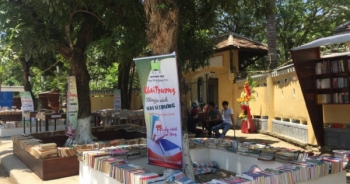 Đường sách Hai Bà Trưng, TP Huế: Đáp ứng người mê sách