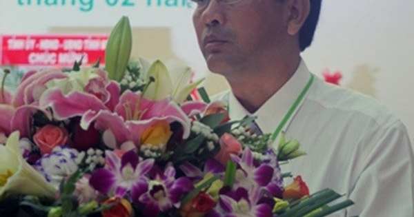 Kỷ luật Phó chủ tịch TP ký quyết định bồi thường...cho vợ