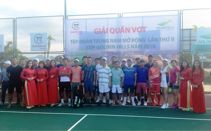 Tổng giải thưởng giải quần vợt l&ecirc;n đến 200 triệu đồng.