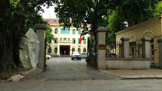 Tổng cục Địa chất v&agrave; Kho&aacute;ng sản Việt Nam đ&atilde; giao c&aacute;c đơn vị sử dụng thiết bị đầu tư mới kh&ocirc;ng c&oacute; trong danh mục tiếp nhận sử dụng dự &aacute;n 10,8 tỷ đồng.