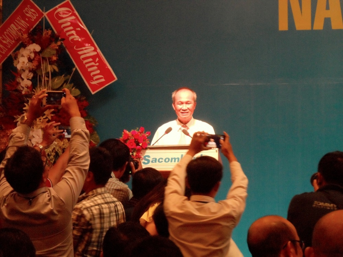 &Ocirc;ng Dương C&ocirc;ng Minh tr&uacute;ng cử Chủ tịch HĐQT Sacombank nhiệm kỳ 2017 - 2021. (Ảnh: Tiến Vũ).