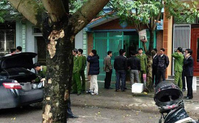 Nữ gi&aacute;m đốc bị bắn ở Bắc Giang nợ ph&oacute; gi&aacute;m đốc một số tiền lớn, m&atilde;i kh&ocirc;ng trả n&ecirc;n xảy ra m&acirc;u thuẫn.