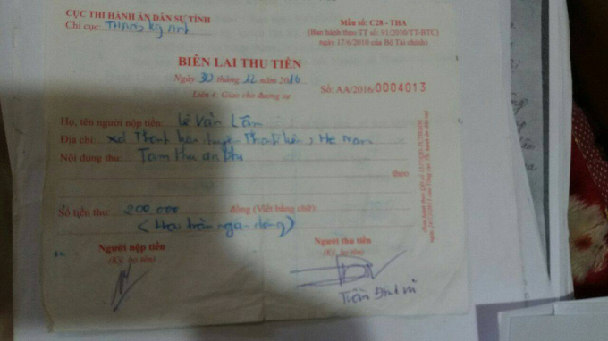 Bi&ecirc;n lai anh B&ugrave;i Văn L&acirc;m đ&atilde; nộp &aacute;n ph&iacute; sơ thẩm ng&agrave;y 30/12/2016. (hồ sơ do chị Th&uacute;y cung cấp).