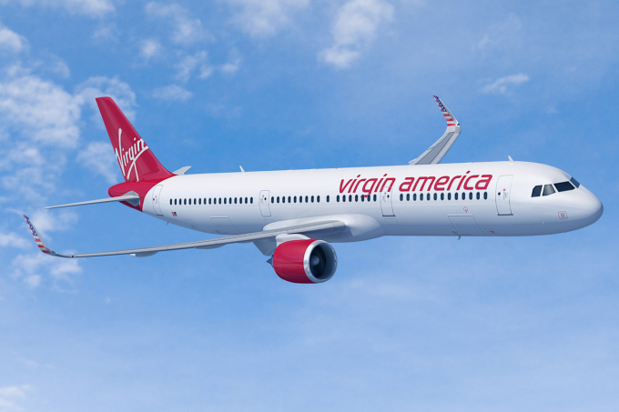 H&atilde;ng Virgin America của Mỹ x&acirc;y dựng h&igrave;nh ảnh hiện đại với đu&ocirc;i m&aacute;y bay đỏ với chữ k&yacute; biểu tượng của h&atilde;ng ở đu&ocirc;i v&agrave; h&igrave;nh ảnh cờ Mỹ hai b&ecirc;n c&aacute;nh.