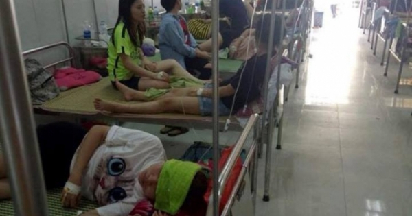 Hơn 70 sinh viên ĐH Sư phạm Hà Nội II nhập viện sau ăn liên hoan tại nhà hàng