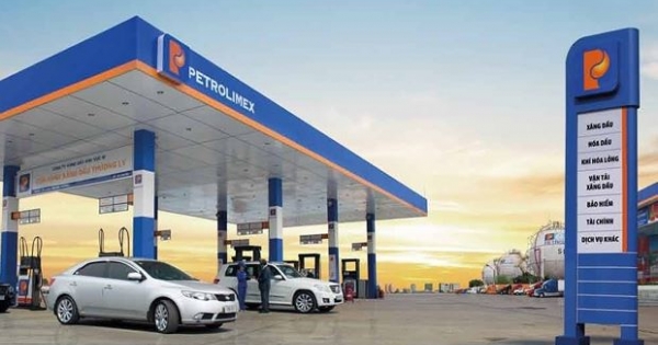 Petrolimex: Báo lãi giảm trăm tỷ, lương lãnh đạo tăng “ngút trời”