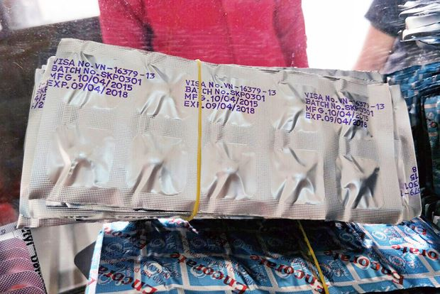 Bộ Y tế chỉ đạo xử l&yacute; nghi&ecirc;m vụ cho người bệnh uống thuốc hết hạn