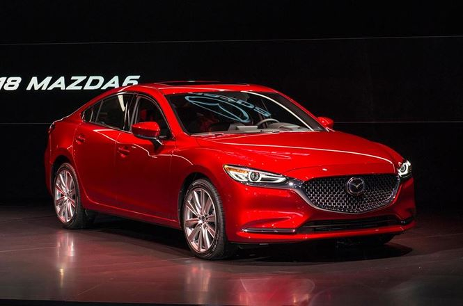 Ngoại h&igrave;nh của Mazda 6 cuốn h&uacute;t &aacute;nh nh&igrave;n