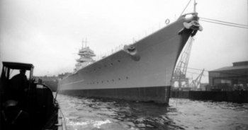 Ngày này năm xưa: Bí ẩn trận hải chiến đánh chìm siêu hạm Đức