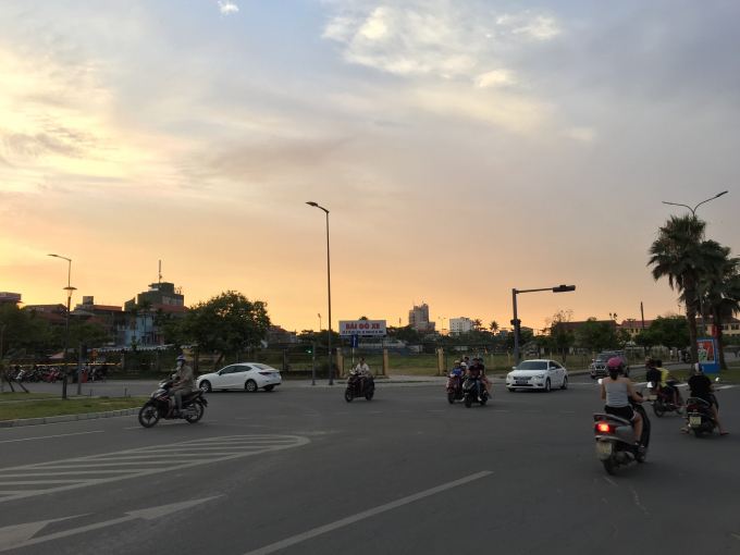 B&atilde;i đỗ xe đ&atilde;