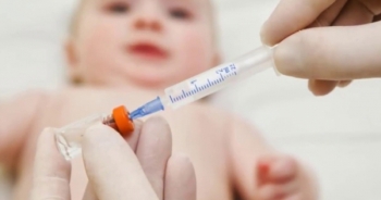 Hiểm họa từ dịch vụ tiêm vaccine tại nhà